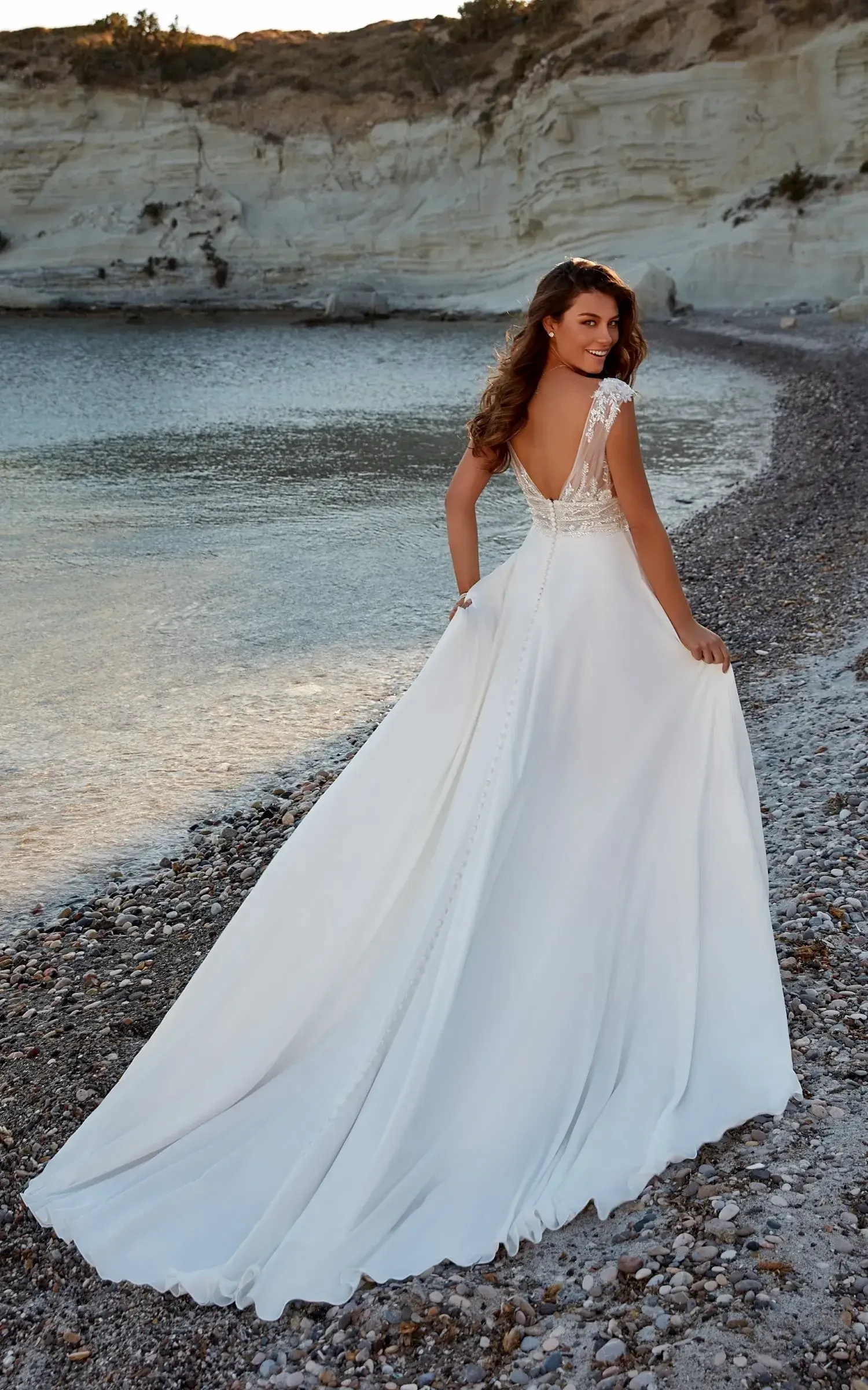 Timeless Wedding Dress Details Brides Are Loving Right Now Image