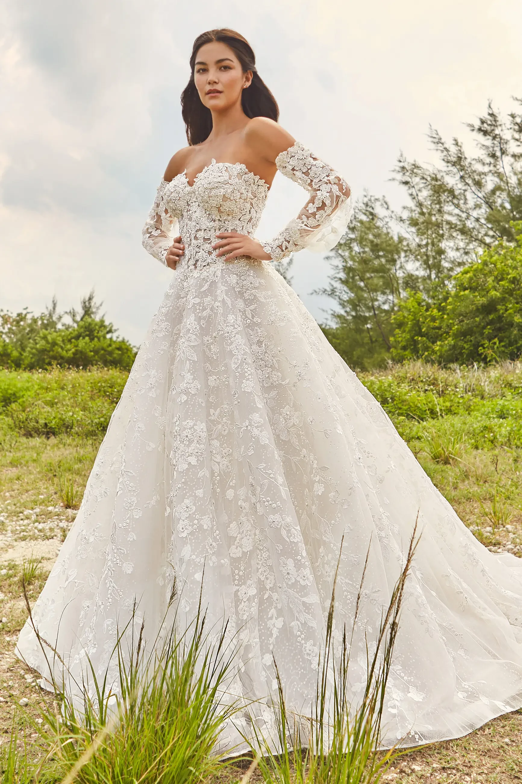 How to Match Your Wedding Dress to Your Venue Image