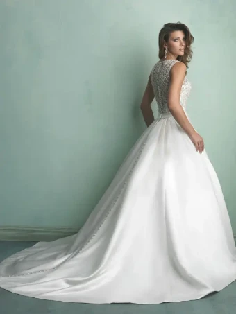 Allure 9152 #4 Ivory/Silver thumbnail