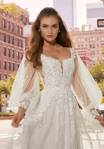 Signature Collection 2518 Josephine #1 Ivory/Champagne/Honey thumbnail