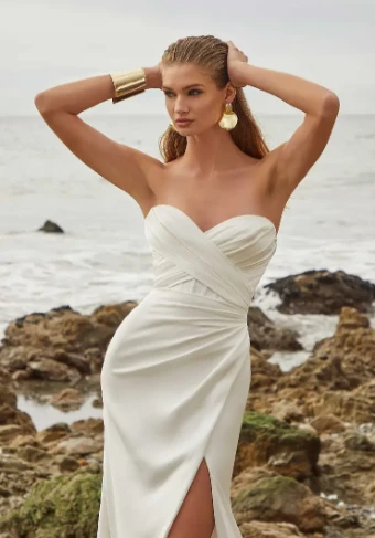 Signature Collection 15022 Megara #2 Ivory thumbnail