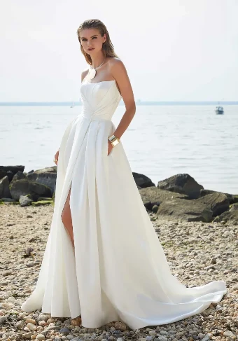 Morilee 15049 Palmer #2 default Ivory thumbnail