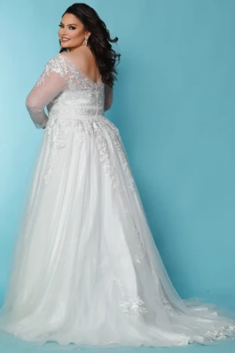 Sydney's Closet SC5282 #6 Ivory thumbnail